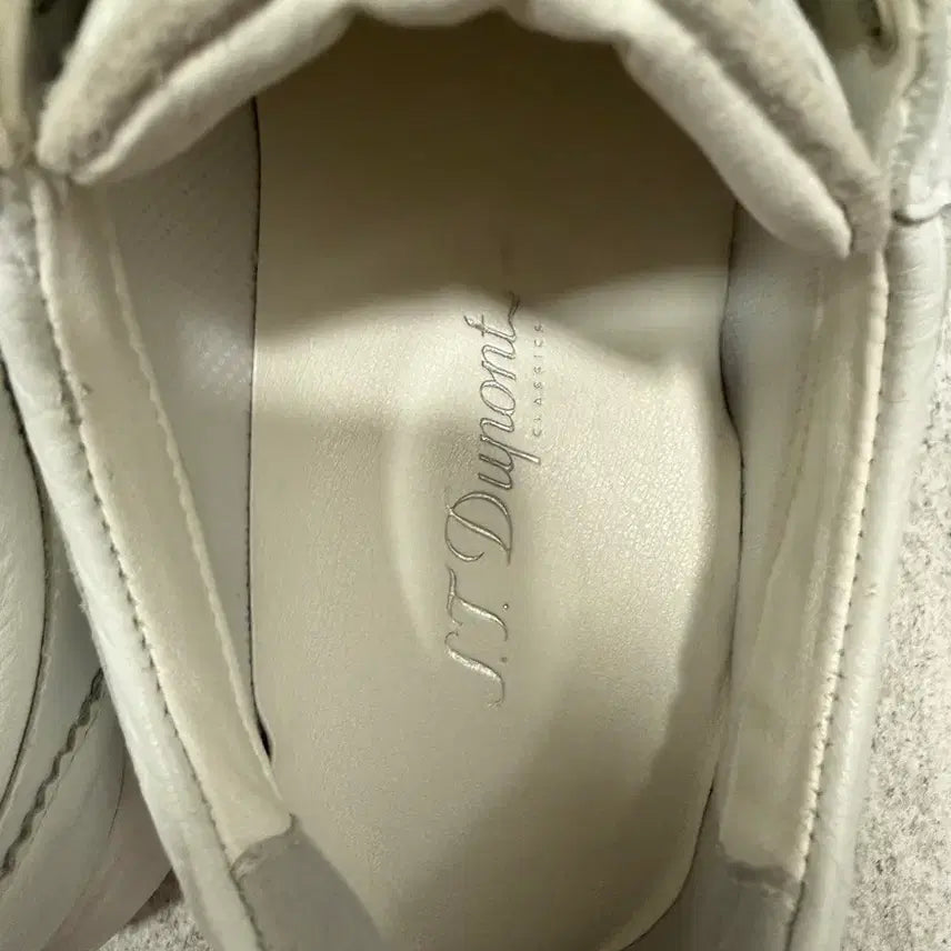 [BUNJANG] Dupont Classic White Sneakers (230mm) / 듀퐁 클래식 화이트 스니커즈 (정품, 230mm)