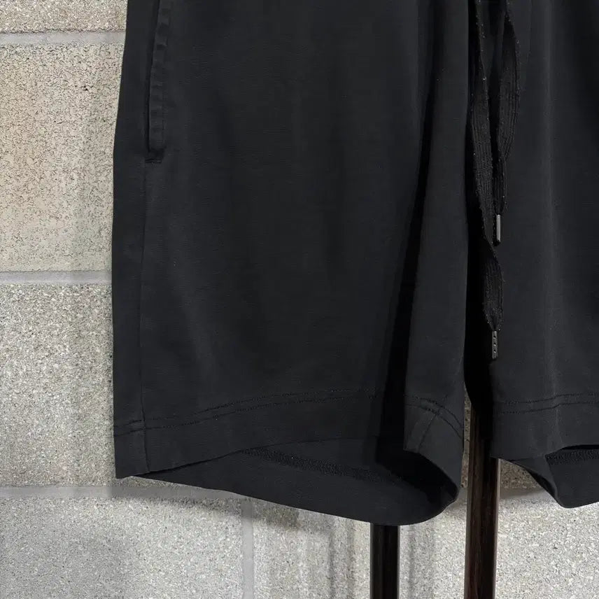 [BUNJANG] Line Fit Shorts / 라인 면 반바지 (nbp124