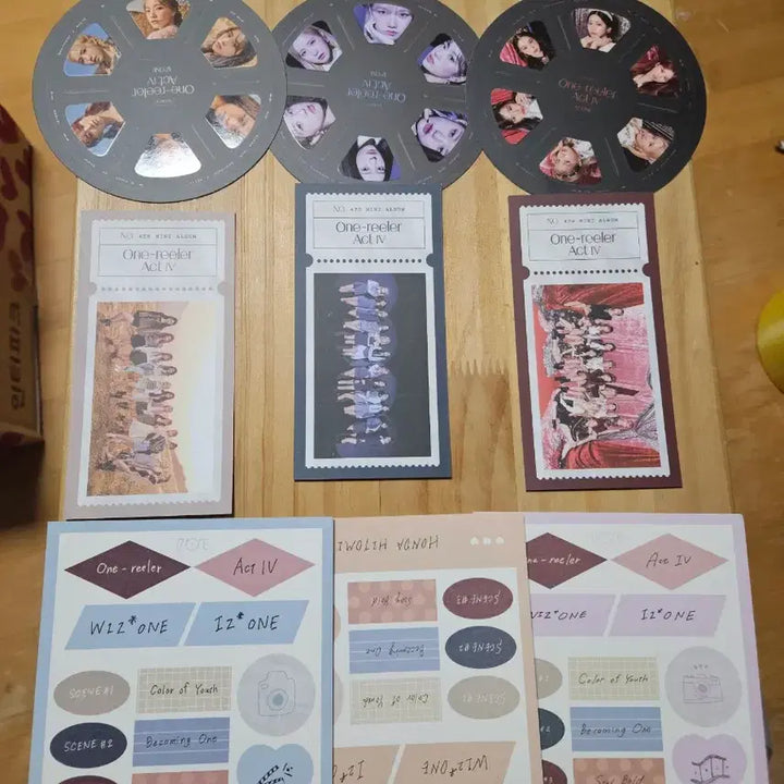 [BUNJANG] IZ*ONE Album Bundle Set / 아이즈원 앨범 One-reeler + Oneiric Diary 및 굿즈