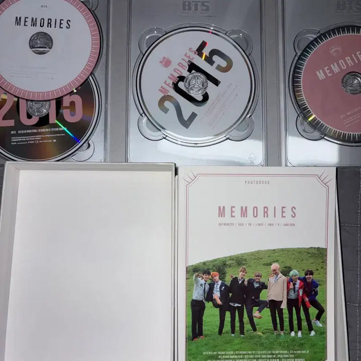 [BUNJANG] BTS Memories of 2015 DVD / 방탄소년단 BTS 메모리즈 2015 dvd 팔아요