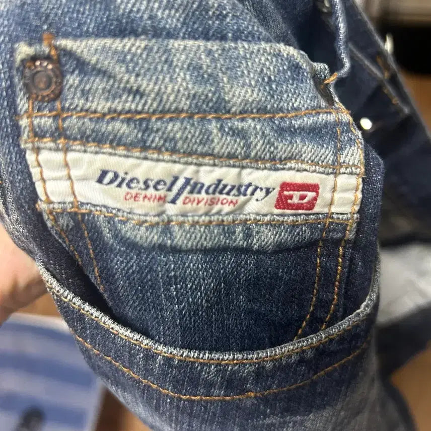 [BUNJANG] Diesel Vintage Wash Pants Size 34 / 디젤 빈티지 워싱 팬츠 34size