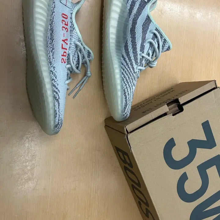 [SOLD OUT] (새상품) 280 아디다스 이지 부스트 350 V2 블루 틴트 2021/
