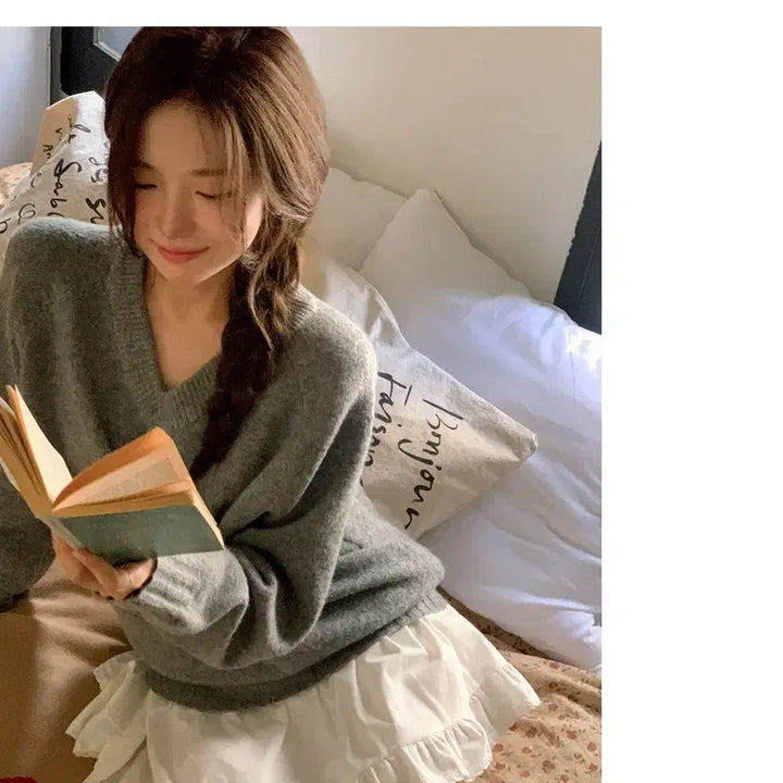[BUNJANG] V-Neck Loose Fit Knit Sweater Gray / 브이넥 봄 루즈핏 니트 그레이