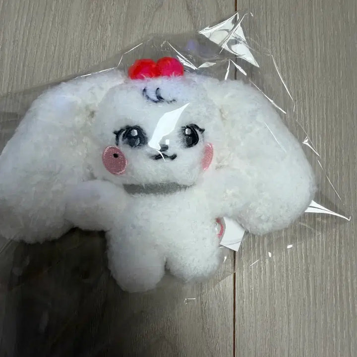[SOLD OUT] 아이브 미니브 체리 10센치 키링