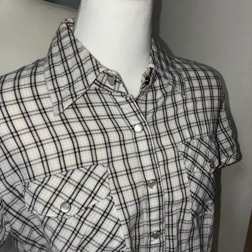 [SOLD OUT] 체크무늬 반팔 셔츠