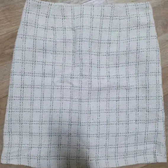 [BUNJANG] Checkered Tweed Mini Skirt / 체크 패턴 트위드 미니스커트