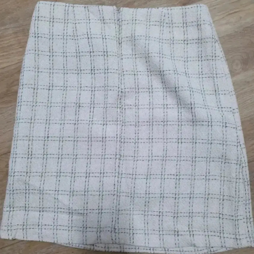 [BUNJANG] Checkered Tweed Mini Skirt / 체크 패턴 트위드 미니스커트