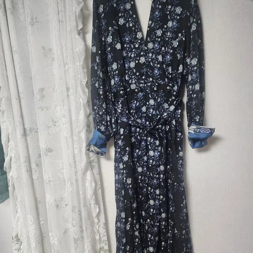 [BUNJANG] Sandro Floral Pattern Long Dress Black / 산드로 플라워 패턴 롱 원피스 블랙