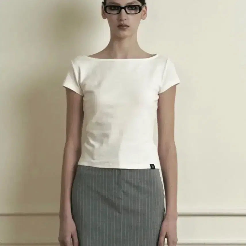 [BUNJANG] Synergine Plain Boat Neck Short Sleeve T-Shirt / 시너진 플레인 보트넥 반팔티 plain baot neck