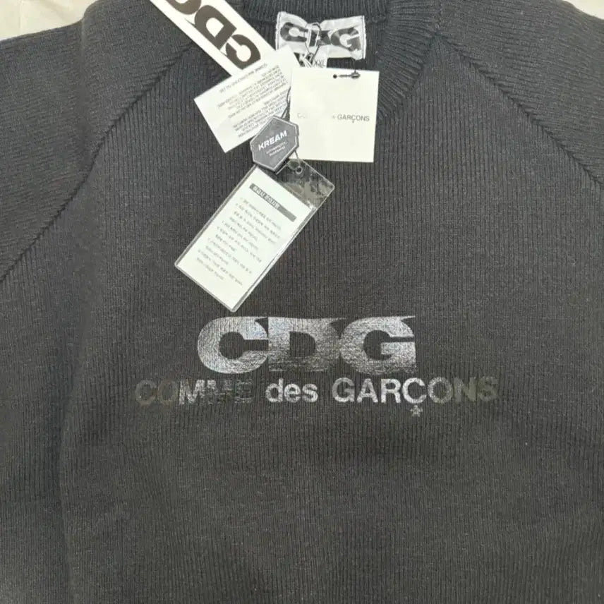 [BUNJANG] Comme des Garcons Round Neck Knit XXL / 새상품) 꼼데가르송 니트 XXL (크림택있음)