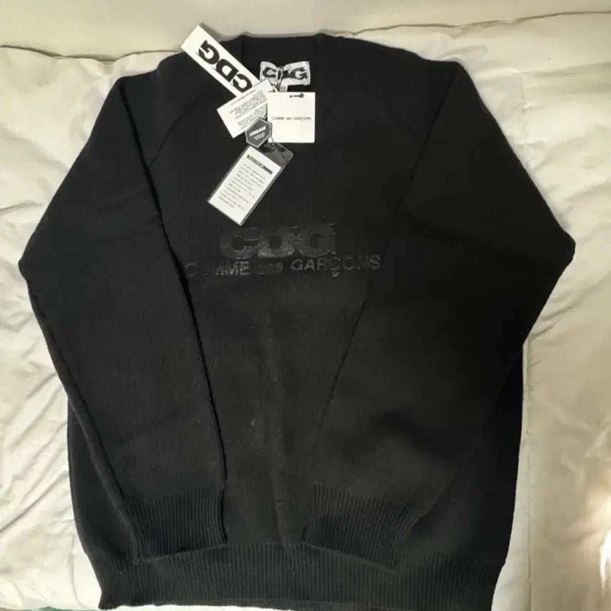 [BUNJANG] Comme des Garcons Round Neck Knit XXL / 새상품) 꼼데가르송 니트 XXL (크림택있음)