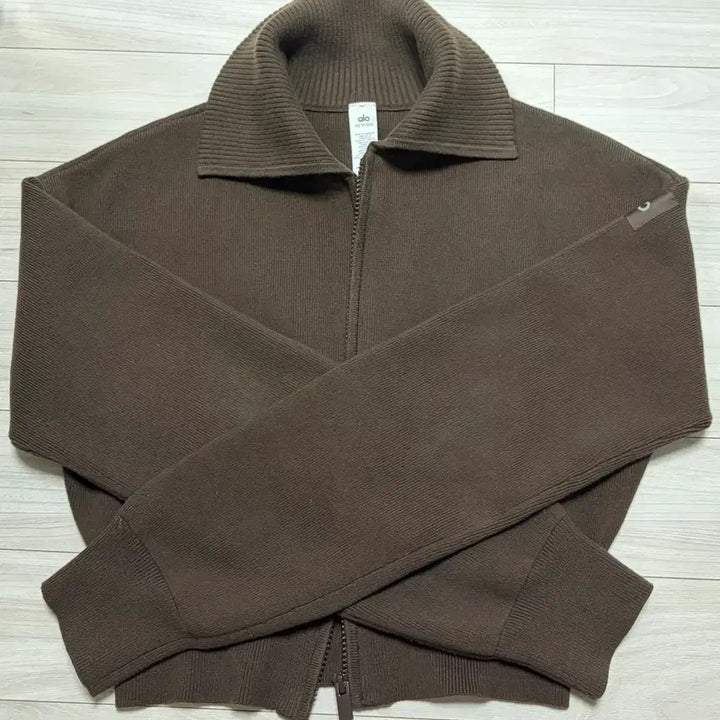 [BUNJANG] Allo Scholar Knit Full-Zip Crop Jacket XS / 알로 스콜라 니트 풀지퍼 크롭재킷 xs