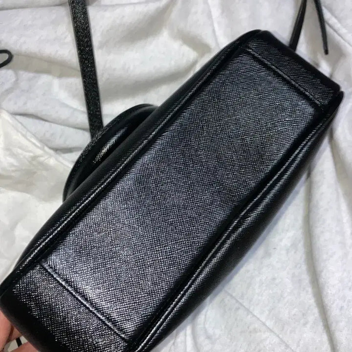 [BUNJANG] Metrocity Black Crossbody/Tote Bag / 정가 49만) 메트로시티 블랙 크로스백 겸 토트백 카메라백(풀박스)