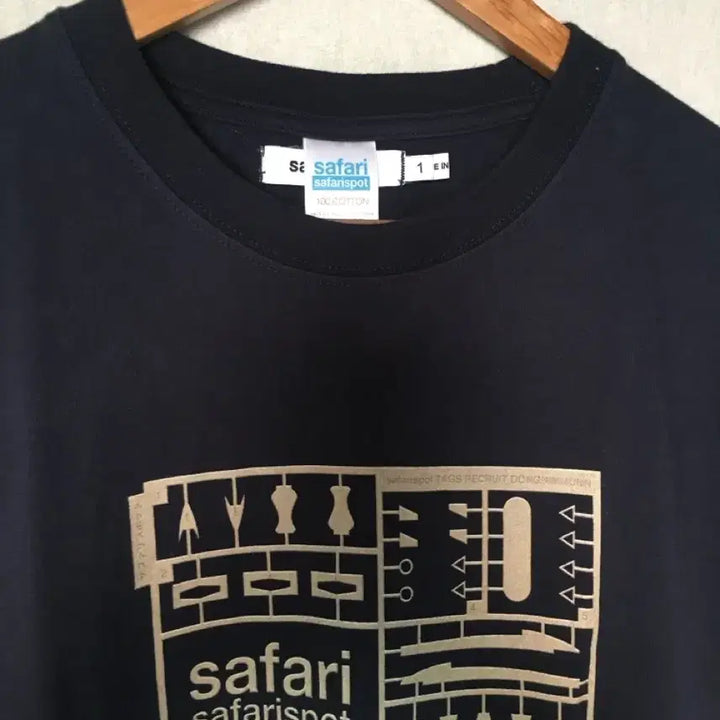 [SOLD OUT] 사파리스팟 AUTHENTIC GUNPLA TOY TEE