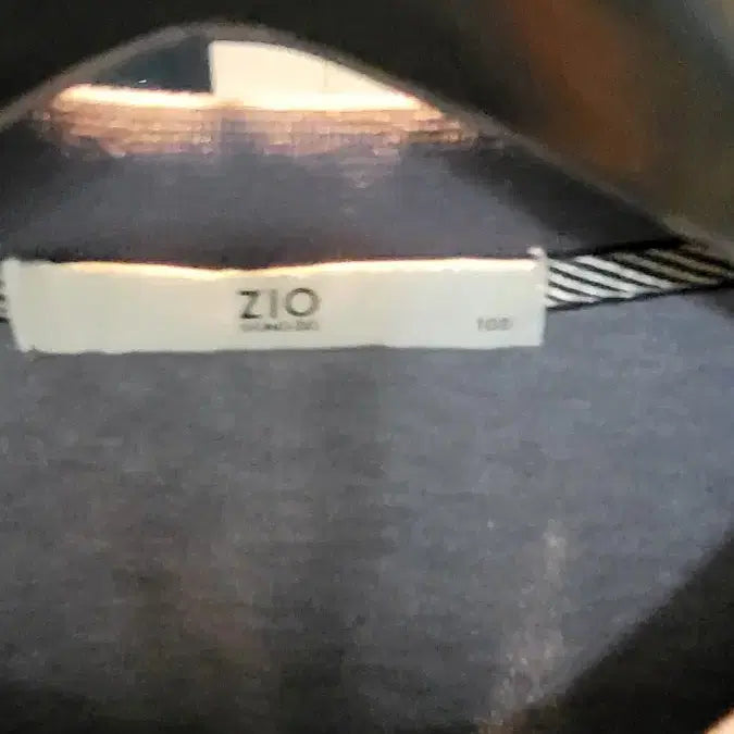 [SOLD OUT] ZIo 송지오 우주 그래픽 반팔 티셔츠
