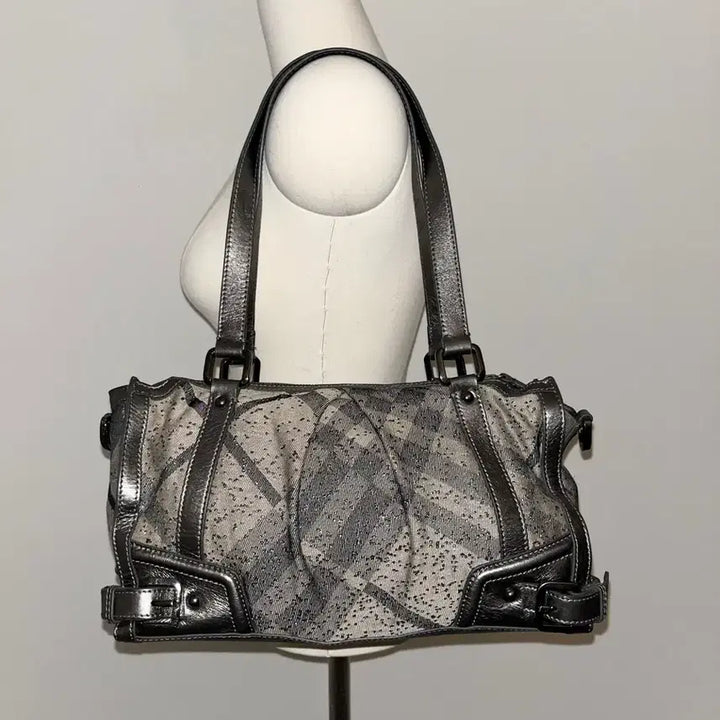 [SOLD OUT] Burberry vintage shoulder bag