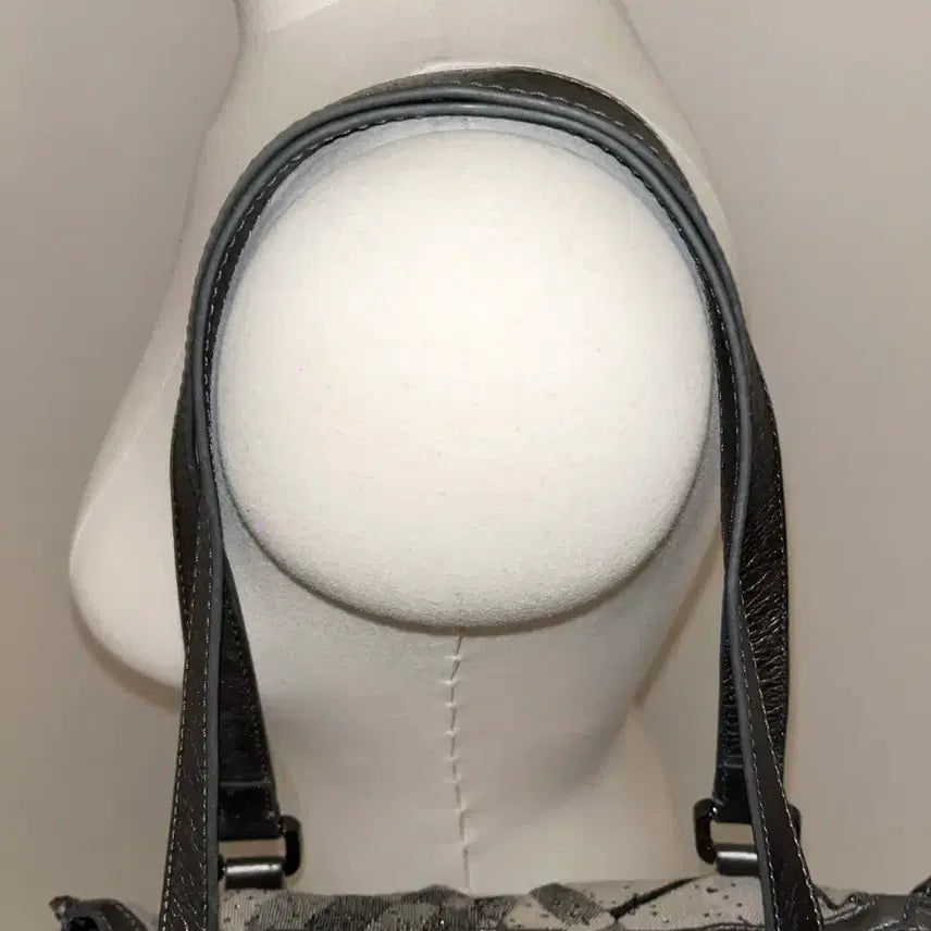 [SOLD OUT] Burberry vintage shoulder bag