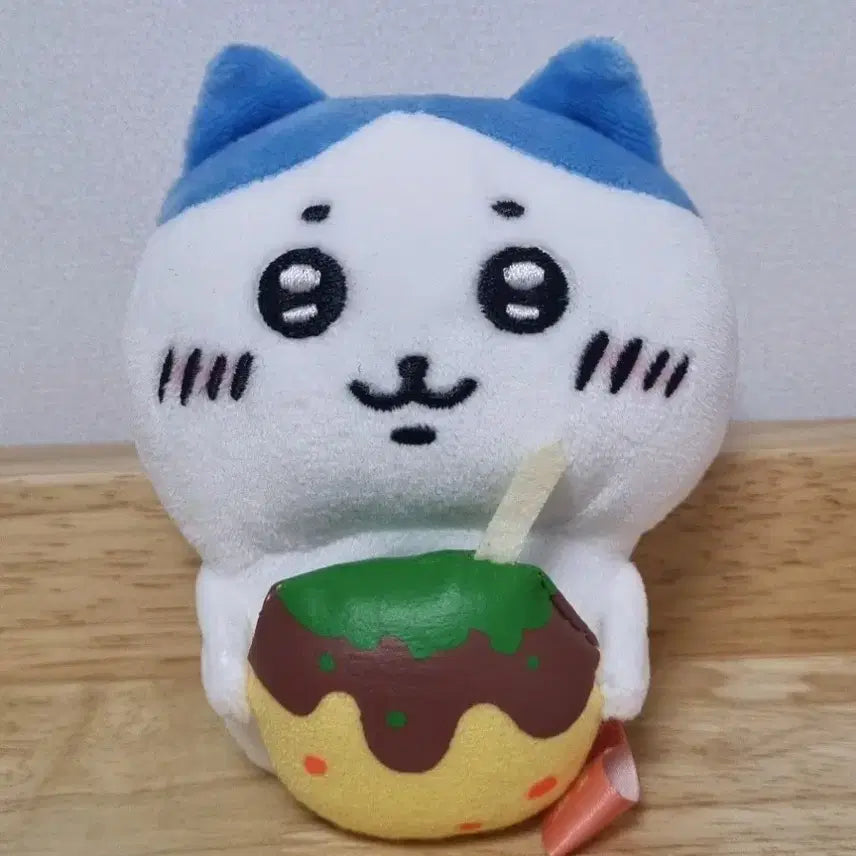 [BUNJANG] Chiikawa Hachiware Osaka Mako Takoyaki Plush / 치이카와 하치와레 오사카 인형 마코 타코야끼 먼작귀