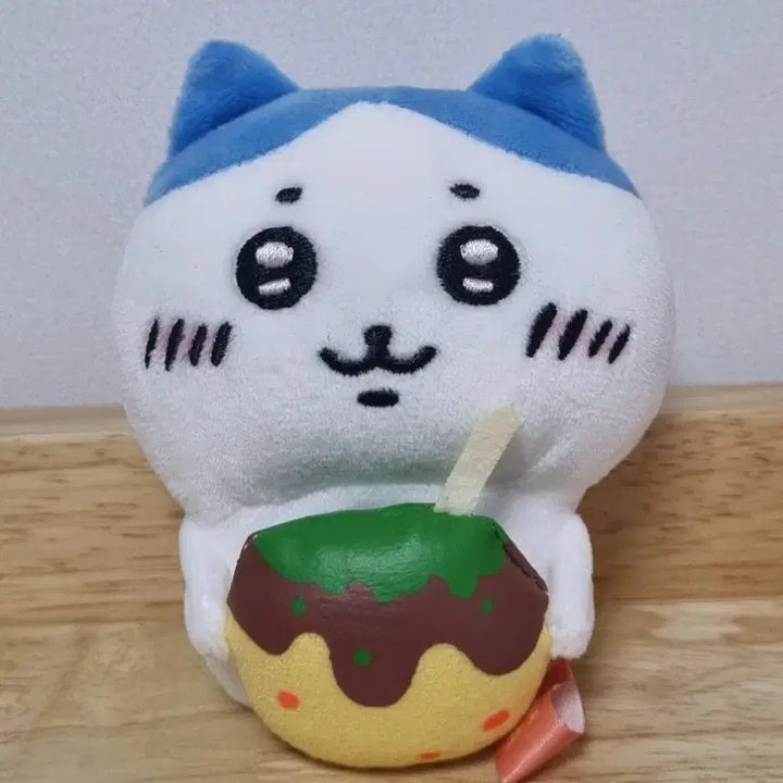 [BUNJANG] Chiikawa Hachiware Osaka Mako Takoyaki Plush / 치이카와 하치와레 오사카 인형 마코 타코야끼 먼작귀