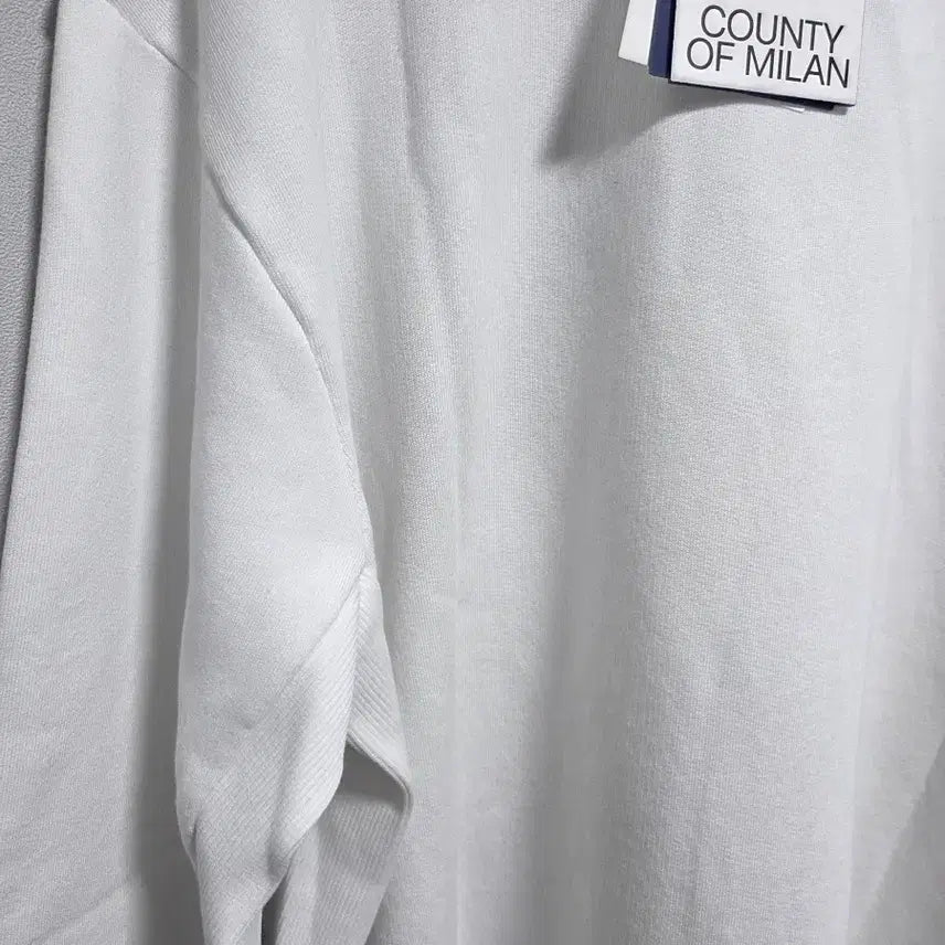 [BUNJANG] Marcelo Burlon Emblem Patch Sweatshirt / 마르셀로볼론 엠블럼 패치 스웨트셔츠