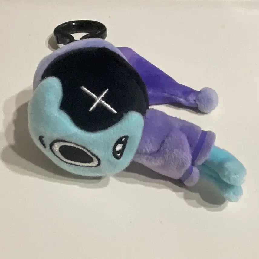 [SOLD OUT] 댄디 월드 아스트로 키링