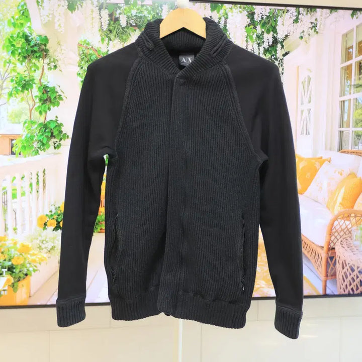 [SOLD OUT] 알마니 니트 가디건 후드형 깔끔과 캐주얼