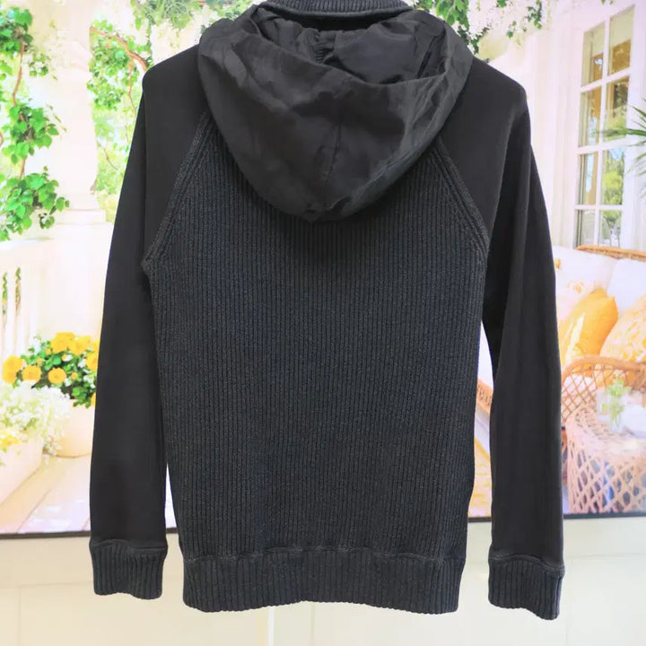 [SOLD OUT] 알마니 니트 가디건 후드형 깔끔과 캐주얼