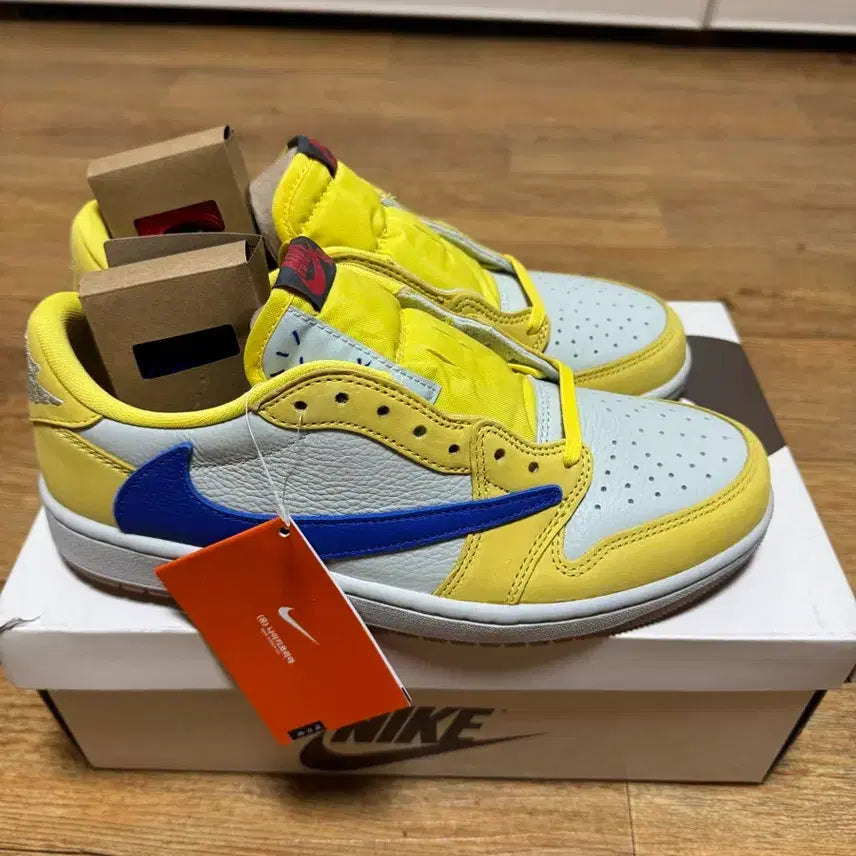 [BUNJANG] Nike Jordan Scott Canary Sneakers / 새상품 나이키 조던 트래비스 스캇 카나리 255 팝니다.