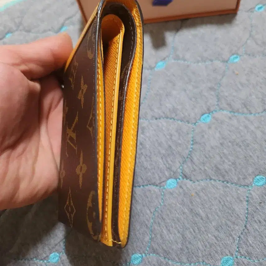 [BUNJANG] Louis Vuitton Macassar Two-Tone Bi-fold Wallet / 루이비통 한정판 마카사르 투톤 반지갑