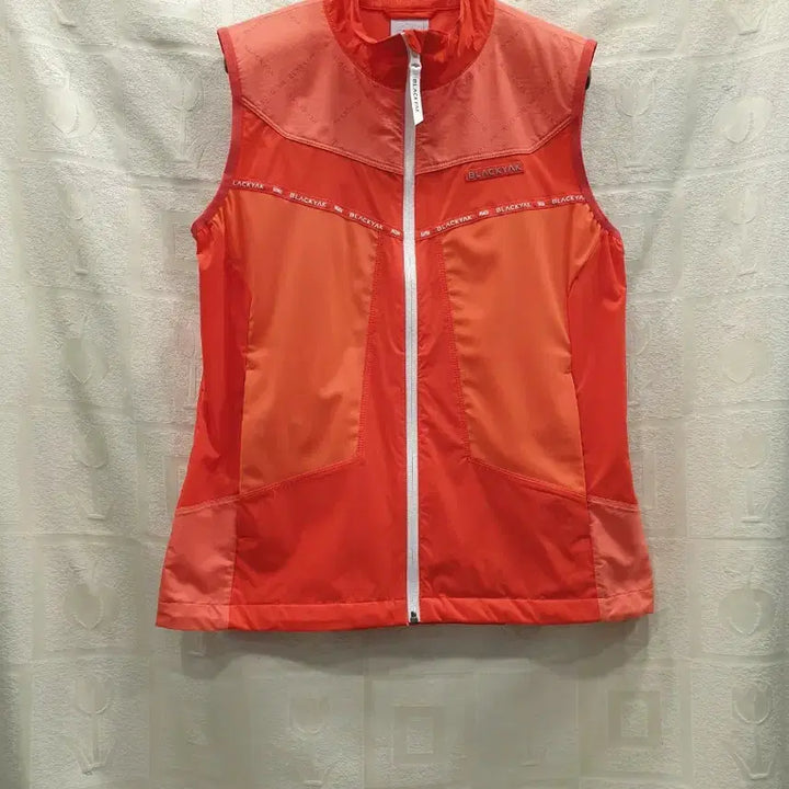 [BUNJANG] Blackyak Orange Windbreaker Vest Slim Fit Size 100 / 거의새거) 블랙야크 오렌지 바람막이 조끼 95~100