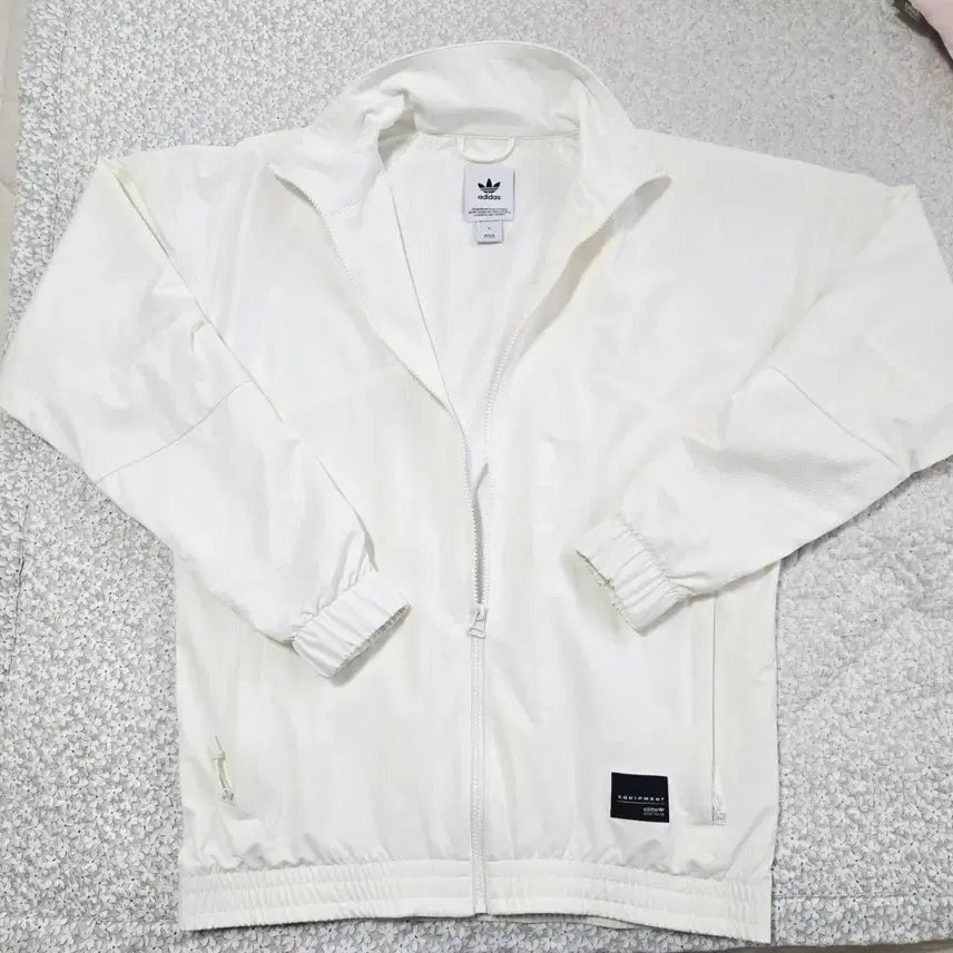 [BUNJANG] Adidas Equipment Bold TT 2.0 Zip-up Jacket (Size L) / 아디다스 이큅먼트 볼드 TT 2.0 집업 자켓 L 사이즈