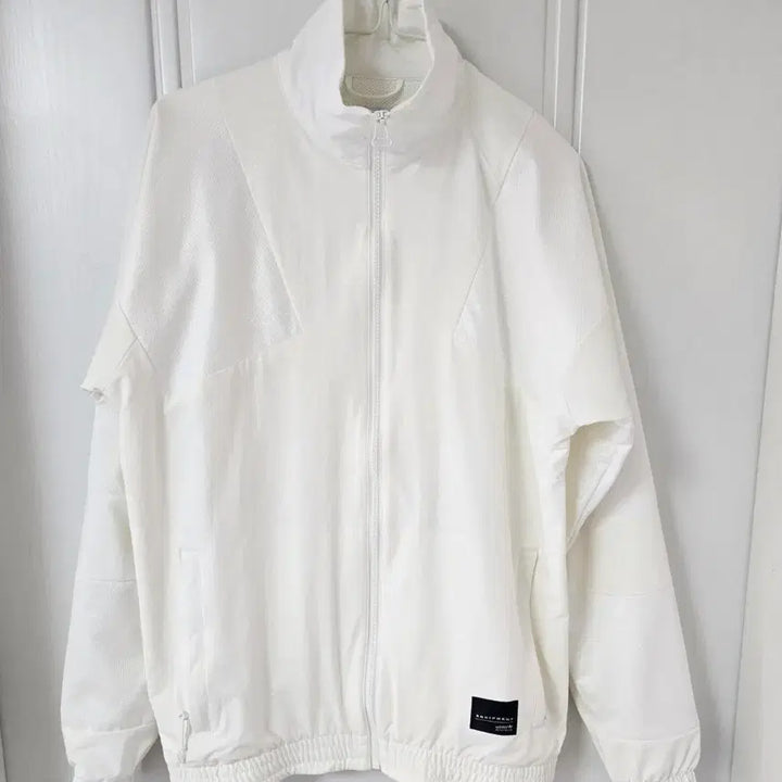 [BUNJANG] Adidas Equipment Bold TT 2.0 Zip-up Jacket (Size L) / 아디다스 이큅먼트 볼드 TT 2.0 집업 자켓 L 사이즈