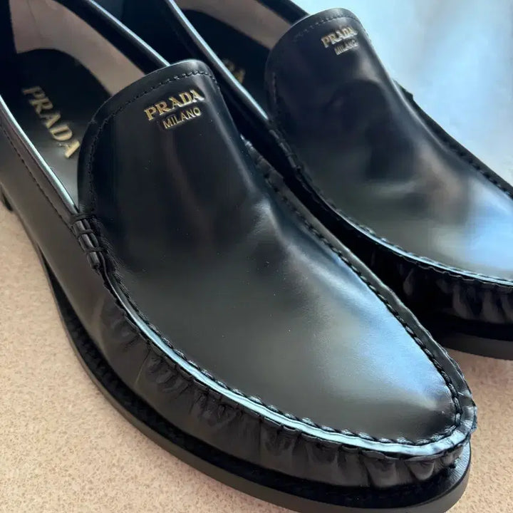 [BUNJANG] Prada Shirring Loafers Black / 새상품) 프라다 셔링 로퍼 블랙 38.5
