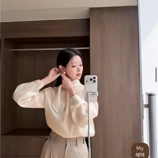 [BUNJANG] Light Me Feminine Tie Blouse / 새상품 라이트미 페미닌 타이 블라우스