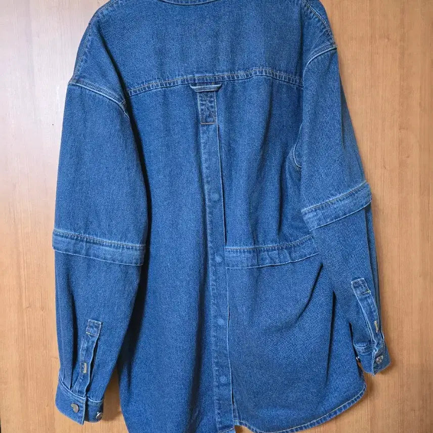 [SOLD OUT] (최종금액,새상품)송지오 어시메트릭 디터쳐블 데님 셔츠자켓 판매