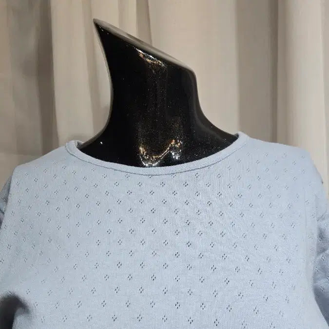 [BUNJANG] Punching Detail Short Sleeve T-Shirt - Sky Blue / 펀칭 하늘 반팔