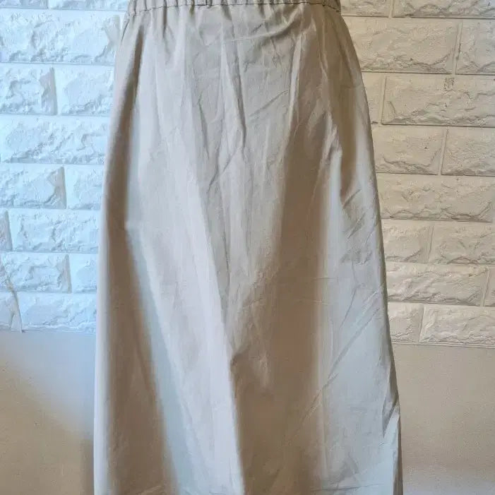 [BUNJANG] White Blouse &amp; Black Long Skirt Set / 화이트 블라우스 + 블랙 롱 스커트 세트(새상품)