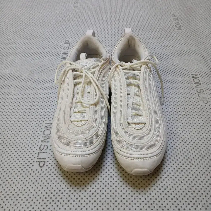 [BUNJANG] Nike Air Max 97 White Sneakers / 나이키 에어맥스 97 화이트 운동화