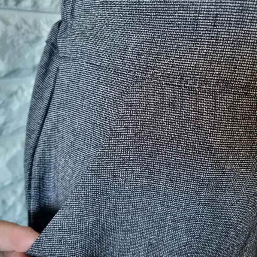 [BUNJANG] Gray Front Slit Skirt / 회색 앞트임 스커트(새상품)