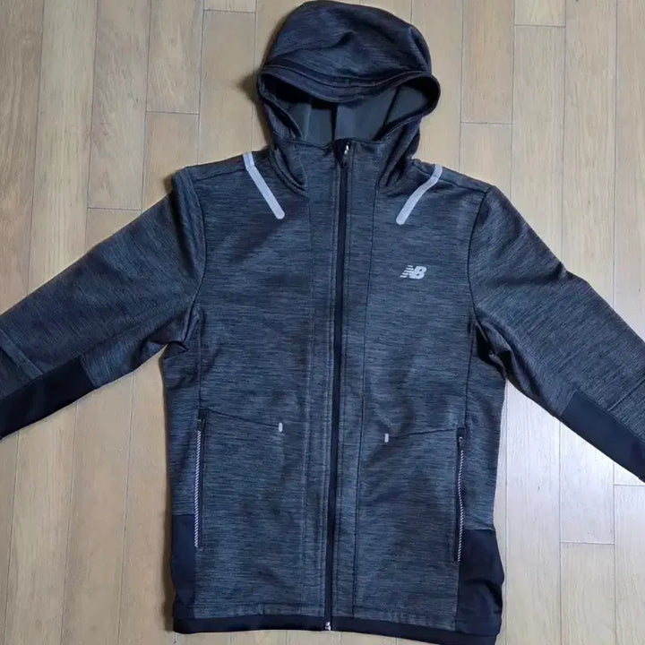 [BUNJANG] New Balance Fleece Lined Hooded Zip-Up Jacket / 뉴발란스 바람막이 기모후드집업 100사이즈 거의새옷