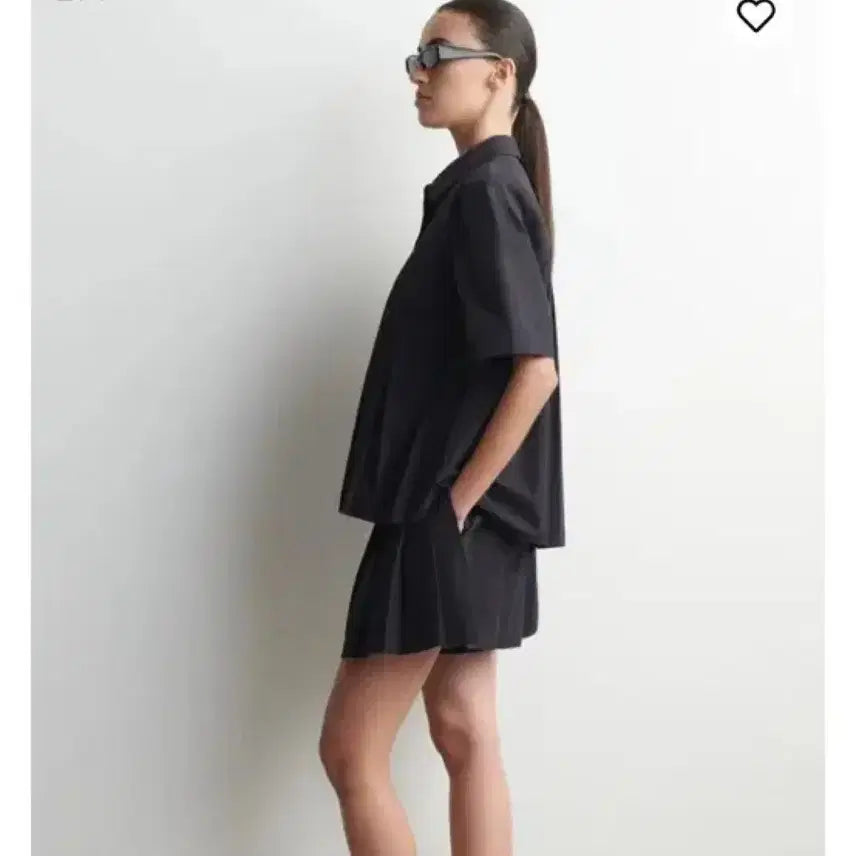 [BUNJANG] COS Pleated Cotton Shorts / cos 플리티드 코튼 쇼츠
