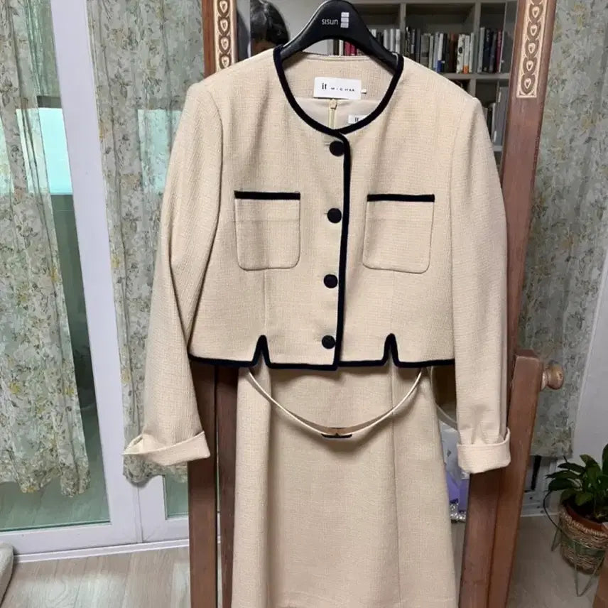 [SOLD OUT] it Michaa 잇미샤 트위드 투피스_55사이즈