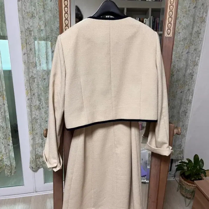 [SOLD OUT] it Michaa 잇미샤 트위드 투피스_55사이즈