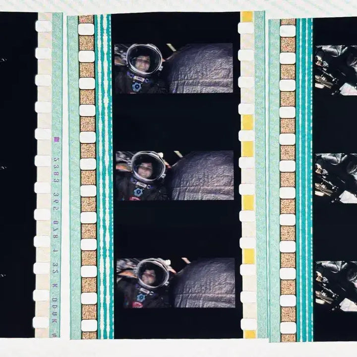 [BUNJANG] Gravity Alfonso Cuarón Film Cut Set / 그래비티 필름컷 6매 / 영화 필름 / 알폰소 쿠아론