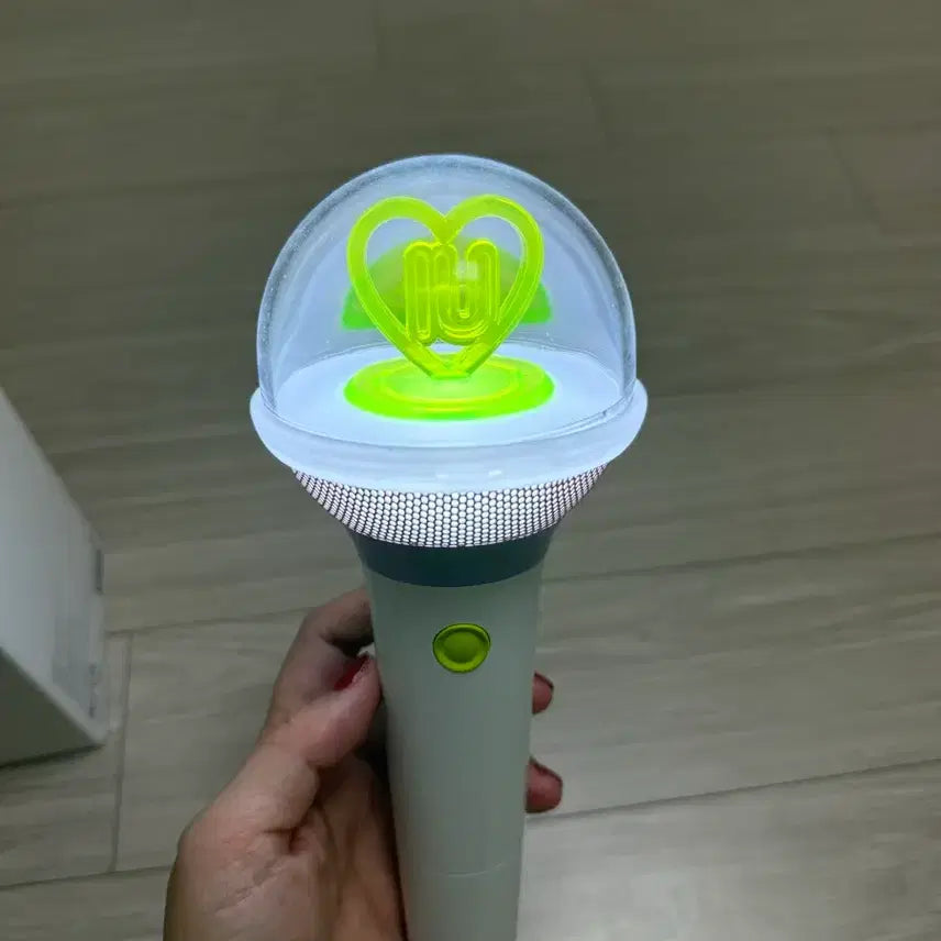 [SOLD OUT] 아이유 응원봉