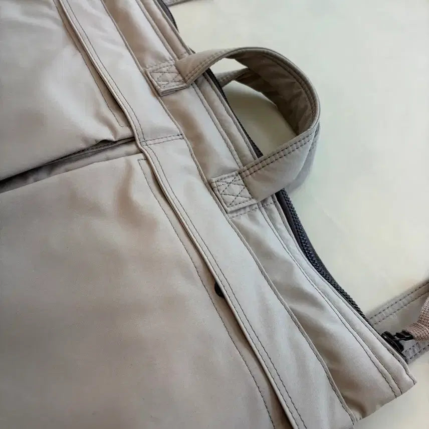 [BUNJANG] 아나토미카 고어텍스 헬멧백 샌드화이트 / 아나토미카 고어텍스 헬멧백 샌드화이트