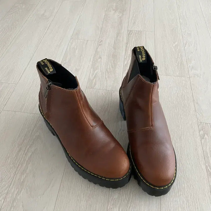 [BUNJANG] Dr. Martens Romety Chelsea Boots / 닥터마틴 첼시부츠 로메티 38