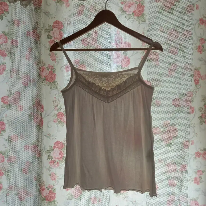 [BUNJANG] Vintage Lace Cami Top / 빈티지 레이스 끈나시