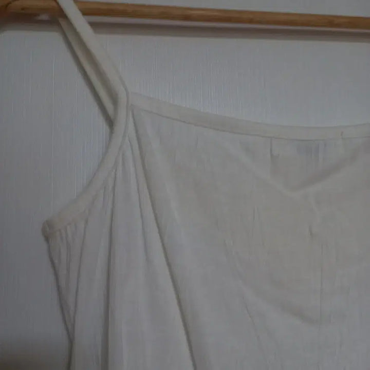 [BUNJANG] Vintage Lace Cami Top / 빈티지 레이스 끈나시