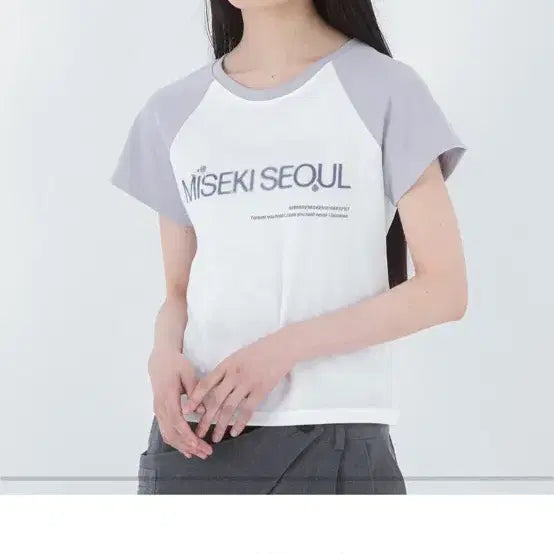 [BUNJANG] Miseki Seoul Raglan Logo Short Sleeve T-shirt / 미세키 서울 나그랑 로고 숏슬리브 라이트 그레이